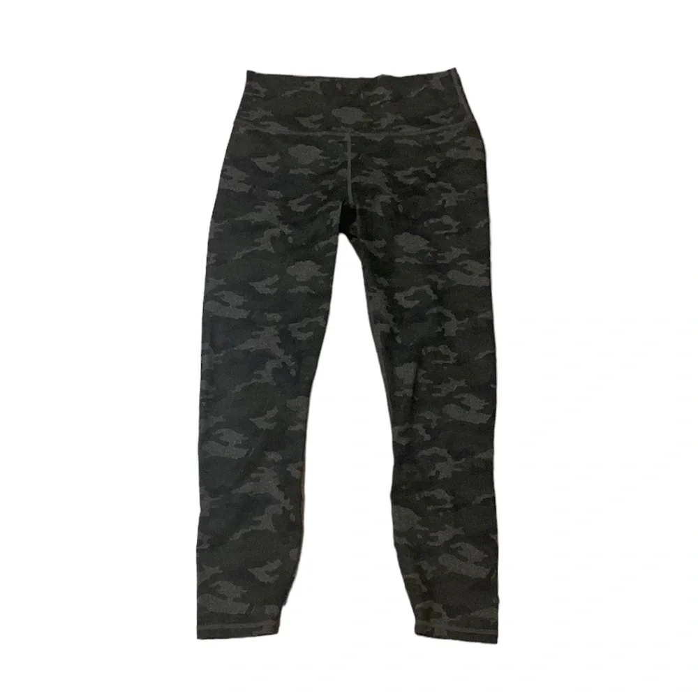 Fabletics powerhold high